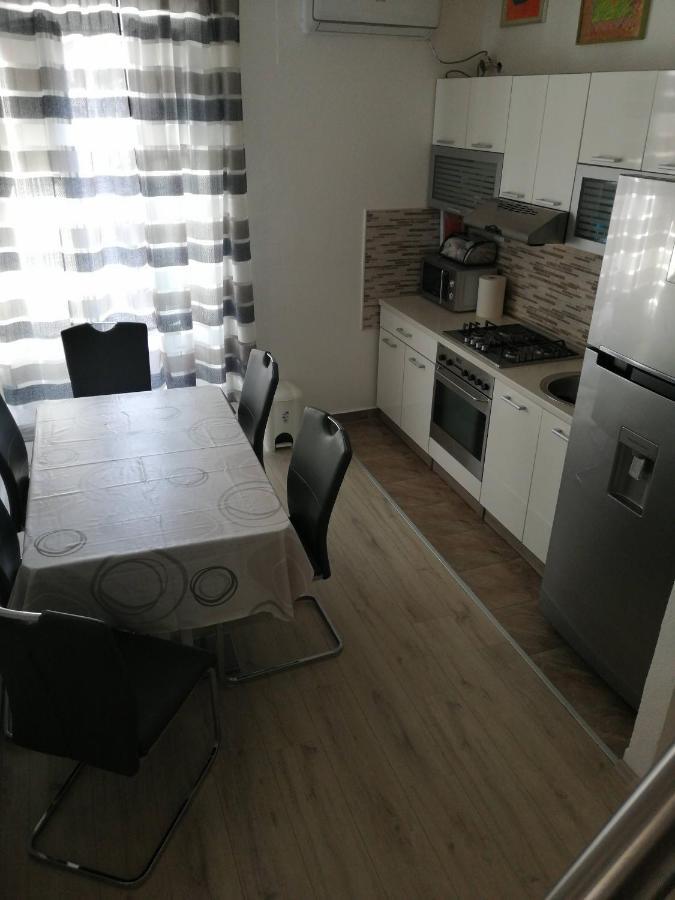 Centar Njivice Lejlighed Eksteriør billede